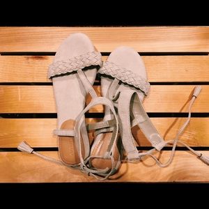 OLD NAVY Cream Ankle Tie Suede Sandals